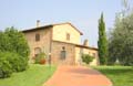 Apartments to rent in Tuscany - Italian holiday accommodation in Tuscan wine country.