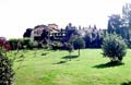 Villa Altoviti - fine Tuscan apartment, large garden and sun terrace. Vacation rental close to Florence.