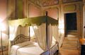 Vacation rentals in Italy. Rent a unique and historic 17th century palace to the north of Rome, close to Orvieto and Umbria.