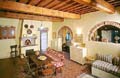 Country house rental in Tuscany, Italy. Il Fienilino vacation lodging, home rental close to Florence.