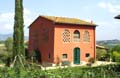 Il Ciglio - a restored Tuscan barn for holidays in the Tuscan countryside