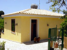 A holiday house for rent in Sicily, just metres from the beach